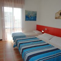Rezidencia Holiday v CAORLE - Porto Santa Margherita, zájazdy autobusovou a individuálnou dopravou CK TURANCAR