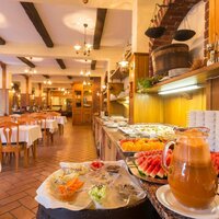 Hotel Družba -  hlavná reštaurácia - indivudálny zájazd CKTurancar - Slovensko, Demänovská Dolina