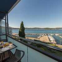 Hotel Ilirija - balkón výhľad more - autobusový zájazd CK Turancar - Chorvátsko - Biograd na Moru