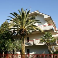 Palazzina Magnolia - rezidencia - zájazd vlastnou dopravou CK Turancar - Taliansko - San Benedetto del Tronto - Palmová riviéra