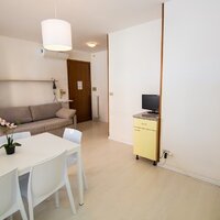 Palazzina Magnolia- autobusový zájazd CK Turancar (San Benedetto del Tronto - Palmová riviéra)