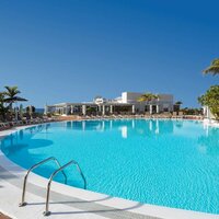 Labranda Alyssa Suite Hotel - bazén - letecký zájazd CK Turancar - Lanzarote, Playa Blanca