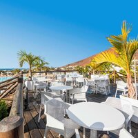 Labranda Alyssa Suite Hotel - terasa - letecký zájazd CK Turancar - Lanzarote, Playa Blanca