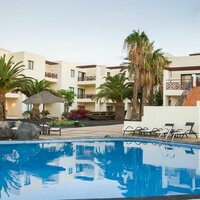 Vitalclass Sport & Wellness Resort Lanzarote - bazén - letecký zájazd Turancar - Lanzarote, Costa Teguise 