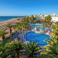 Sol Lanzarote Hotel - bazén - letecký zájazd CK Turancar - Lanzarote, Puerto Del Carmen