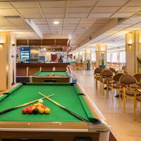 Calella Palace - biliard - letecký zájazd CK Turancar, Calella, Costa Brava, Španielsko