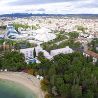 Hotelový komplex Imperial Green - pláž - autobusový zájazd CK Turancar - Chorvátsko, Vodice