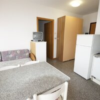 Cherubini- autobusový zájazd CK Turancar (San Benedetto del Tronto - Palmová riviéra) apartmán C3