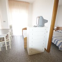 Cherubini- autobusový zájazd CK Turancar (San Benedetto del Tronto - Palmová riviéra) apartmán C3