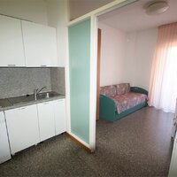 Cherubini- autobusový zájazd CK Turancar (San Benedetto del Tronto - Palmová riviéra) apartmán C4