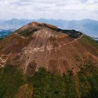 CK Turancar, Letecký poznávací zájazd, Kampánia, sopka Vezuv