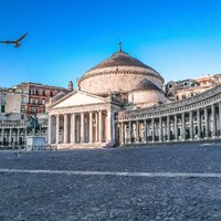 CK Turancar, Letecký poznávací zájazd, Kampánia, Neapol, Piazza del Plebiscito