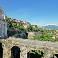 CK Turancar, autobusový poznávací zájazd, Talianske alpské jazerá, Bergamo, Porta San Giacomo