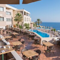 Hotel Athina Palace - reštaurácia - letecký zájazd CK Turancar - Kréta, Mades