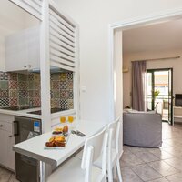 Hotel Manos Palace- izba -letecký zájazd CK Turancar-Kréta-Bali