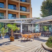 Hotel Paradise- Bulharsko - letecky a autokarový zájazd - Pomorie s CK Turancar- reštaurácia vonkajšia