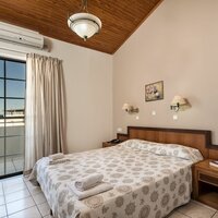 Elina hotel Apartments - apartmán - letecký zájazd CK Turancar - Kréta, Rethymno