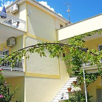 Apartmánový dom Ilion-Thasos-Skala Potamias-autobusový zájazd CK TURANCAR-exteriér