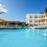 Hotel Orion - bazén - letecký zájazd CK Turancar (Rodos, Faliraki)