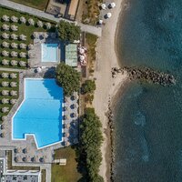 hotel Atantica beach - pohľad na bazén - letecký zájazd CK Turancar - Kos, Kardamena