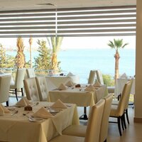 Ascos Coral Beach - reštaurácia - letecký zájazd CK Turancar - Cyprus, Coral Bay