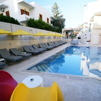 Hotel Dimitrios Beach - bazén - letecký zájazd CK Turancar - Kréta, Rethymno