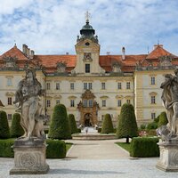 CK Turancar, autobusový poznávací zájazd, Česká republika, zámok Valtice