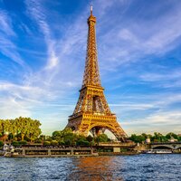 CK Turancar, Letecký poznávací zájazd, Francúzsko, Paríž, Eiffelova veža