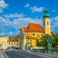 CK Turancar, autobusový poznávací zájazd, Maďarsko - krajina kúpeľov a vína, Győr, kostol karmelitánok