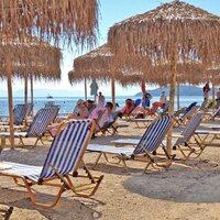 Grécko - Korfu - Hotel Messonghi Beach - pláž