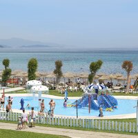 Hotel Messonghi Beach - bazén - letecký zájazd CK Turancar - Korfu, Messonghi