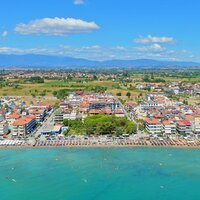 Paralia-Olympic beach-panoráma- autobusová doprava CK Turancar (Olympic Beach, Olympská riivéra)