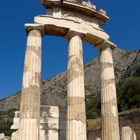 Kombinovaný poznávací zájazd- Veľký okruh Gréckom-Delfy-Tholos