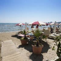 Hotel Vivas -  pláž -  Albánsko Durres - letecký zájazd CK Turancar