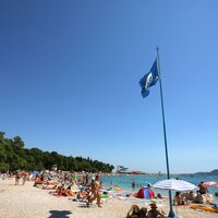 Vila Mai Mare  - pláž - autobusový zájazd CK Turancar - Chorvátsko - Biograd na Moru