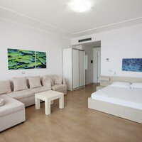Hotel Rinia Albánsko Durres - izba - letecký zájazd CK Turancar