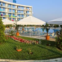 Hotel Queen Nelly - letecký a autobusový zájazd CK Turancar - Bulharsko , Primorsko