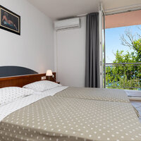 hotel Brzet  - izba - autobusový zájazd CK Turancar - Chorvátsko - Omiš