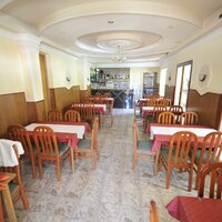 Vila Mario - reštaurácia - autobusový zájazd CK Turancar - Chorvátsko - Drvenik