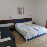 hotel Palma - izba - autobusový zájazd CK Turancar - Chorvátsko - Makarska