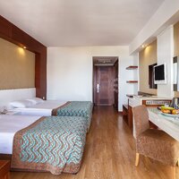 Hotel Sea World Resort & Spa - izba - letecký zájazd CK Turancar, Turecko, Kizilagac