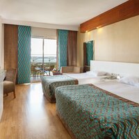 Hotel Sea World Resort & Spa - izba - letecký zájazd CK Turancar, Turecko, Kizilagac