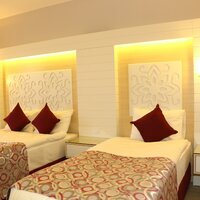 Hotel Sunmelia Beach Resort & Spa - izba - letecký zájazd CK Turancar - Turecko, Kizilagac