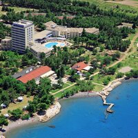 Hotel Bluesun  Alan - areál - individuálny zájazd CK Turancar - Chorvátsko - Starigrad Paklenica