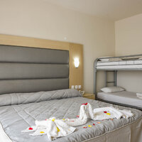 hotel Marathon - izba pre 4 osoby - letecká doprava CK Turancar (Rodos, Kolymbia)