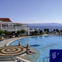 Hotel Varaždin - bazén - autobusový zájazd CK Turancar - Chorvátsko, Selce