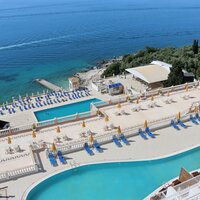 Hotel Sunshine Club - bazén - etecký zájazd CK Turancar - Korfu, Nissaki
