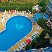 Hotel Kamenec Kiten - bazén- zájazd leteckou dopravou CK Turancar-Bulharsko - Kiten