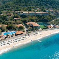 Hotel Baia Tropea - pláž - letecký zájazd CK Turancar- Taliansko - Kalábria