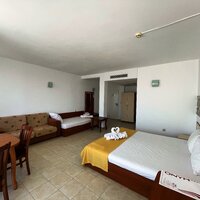 Hotel Onyx - autobusový a letecký zájazd CK Turancar - Bulharsko, Kiten